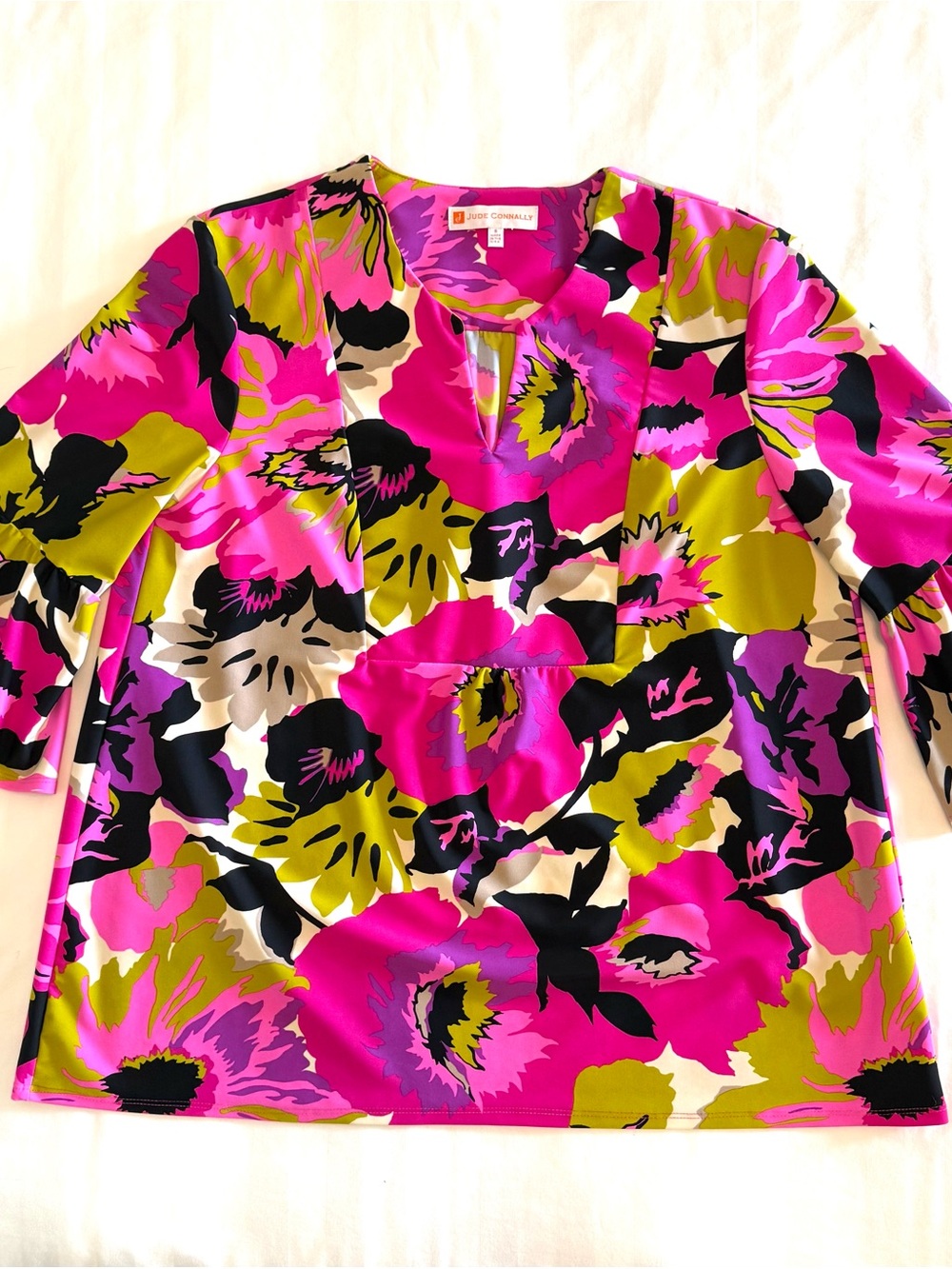 Jude Connally Tunic Top with 3/4 length Bell Sleeves. Size small. NWOT